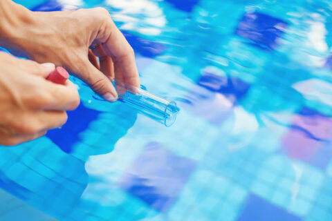 Analyzing of a water from swimming pool